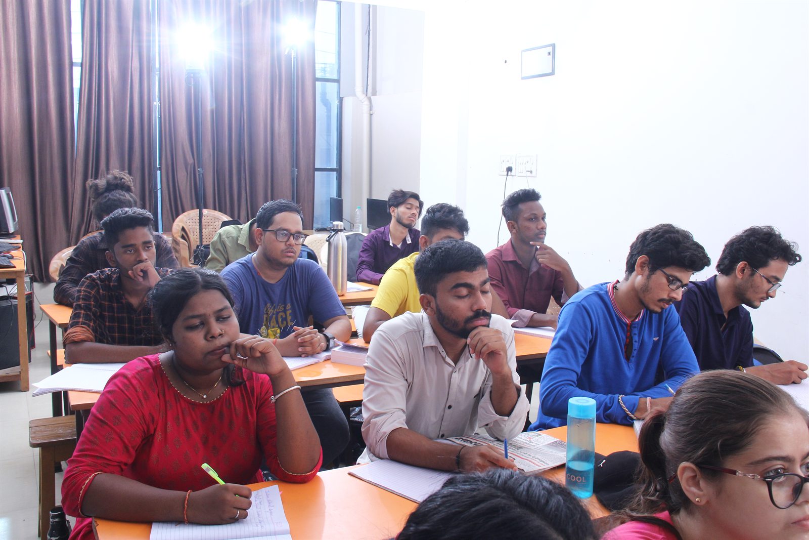 Aspirants studying together in a Sanvidhan IAS Classes classroom